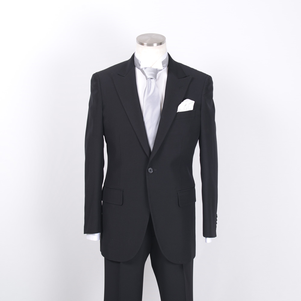 EFW-BKS Itália CHRRUTI Têxtil Usado Vestido Formal Terno Preto[Produtos De Vestuário] Yamamoto(EXCY)