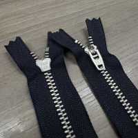 3YGRDSC Zíper YZiP® (Para Jeans) Tamanho 3 Fosco Prata Fechado YKK subfoto