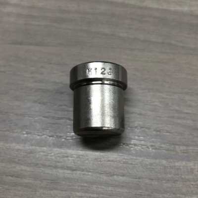 M123トップパーツコマ Matriz de puncionamento 123M para peças superiores