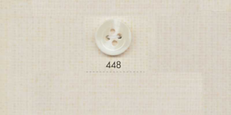 448 DAIYA BUTTONS Botão de poliéster estilo chifre de búfalo com quatro furos (branco)
