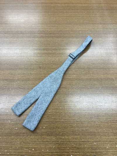 CAMT-3 Gravata borboleta de cashmere amarrada à mão, cinza