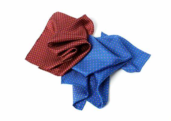 PCF-3 Lenço de bolso, seda estampada italiana, estampa floral pequena, azul/vermelho vinho