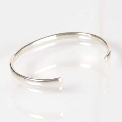 CO-B01-SI CODIS MAYA (Codis Maya) Pulseira oval prata