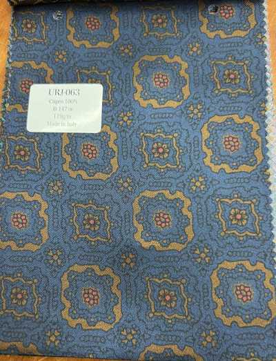 URJ-063 Feito na Itália, forro estampado 100% cupro, base azul-marinho, detalhe marrom