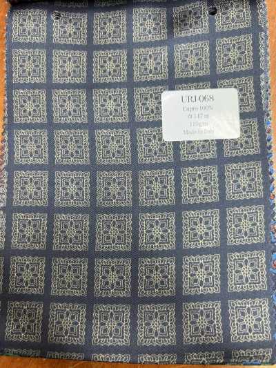 URJ-068 Forro estampado 100% Cupro fabricado na Itália, base azul-marinho, padrão bege
