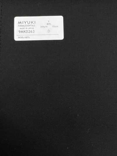 9MK0263 Preto Essencial Formal